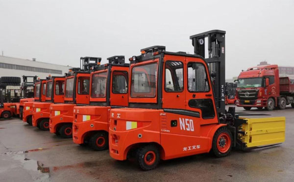 龙工甘南叉车经销商服务对比:选购时需要注意的关键点 龙工甘南叉车经销商服务对比:选购时需要注意的关键点